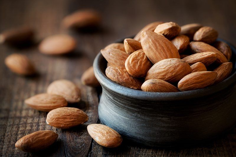  Hạt hạnh nhân (Almonds)