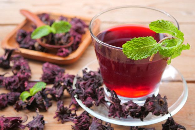 Bật mí các loại trà giải cảm phù hợp cho mùa mưa mà bạn nên thử 