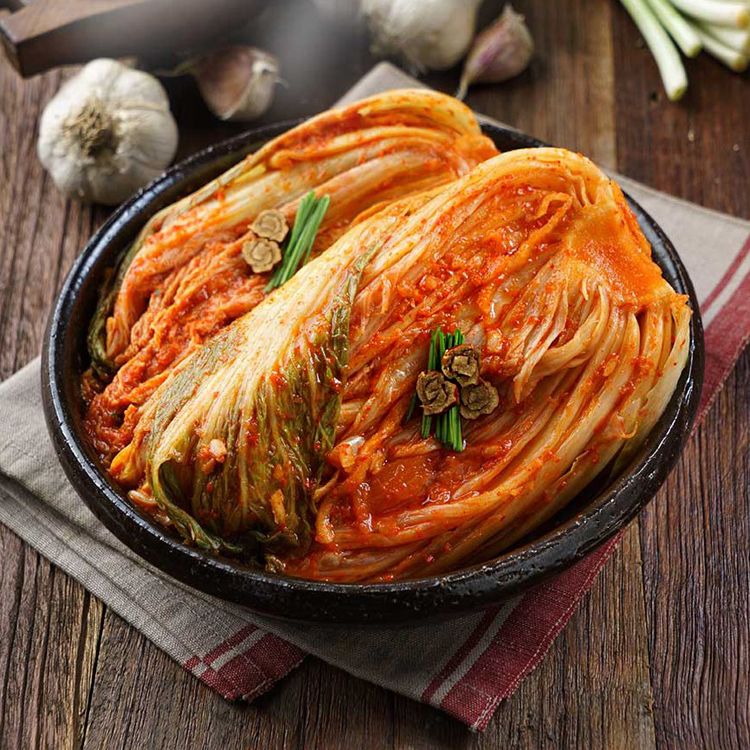 cách làm kim chi cải thảo Hàn Quốc giòn ngon, đơn giản tại nhà, phù hợp với khẩu vị người Việt nhưng vẫn giữ hương vị truyền thống Hàn Quốc.