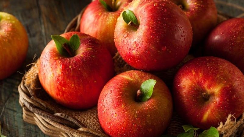 Táo là loại quả lý tưởng cho người tiểu đường nhờ chứa chất xơ hòa tan (pectin) giúp làm chậm quá trình hấp thu đường vào máu