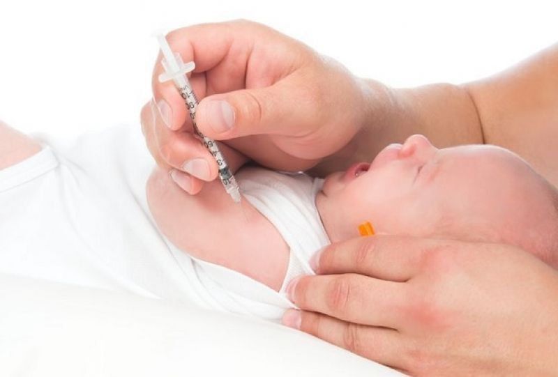 Trẻ 1 tháng tuổi: Dưỡng chất cần thiết và dấu hiệu thiếu dinh dưỡng bố mẹ cần quan tâm 