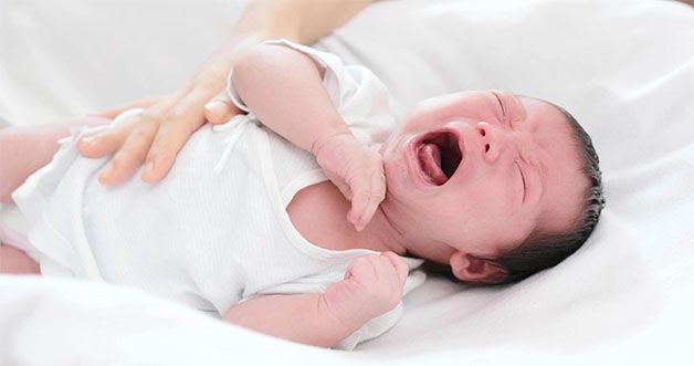 Trẻ 1 tháng tuổi: Dưỡng chất cần thiết và dấu hiệu thiếu dinh dưỡng bố mẹ cần quan tâm 