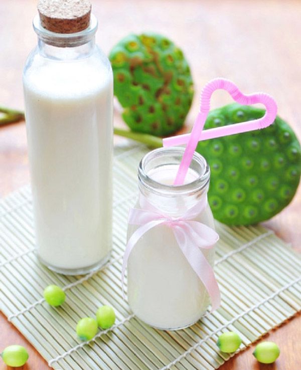 Cách làm sữa hạt sen đơn giản, bí quyết để sữa hạt không bị tách nước