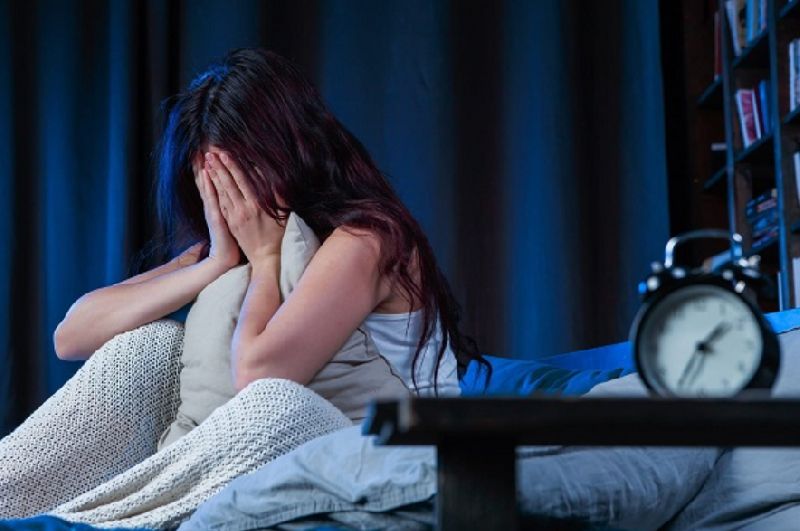 Tác hại của việc tắm khuya