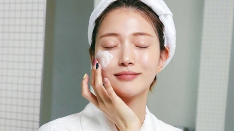 Thoa kem chống nắng